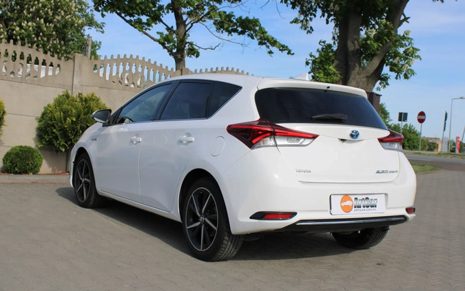 Toyota Auris cena 57900 przebieg: 151797, rok produkcji 2015 z Bolków małe 596